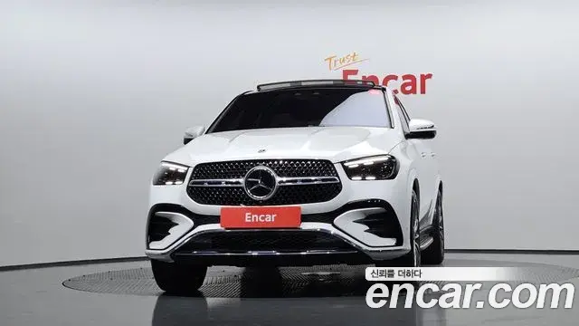 Mercedes-Benz GLE-Class 2024 — Şəkil 31/35