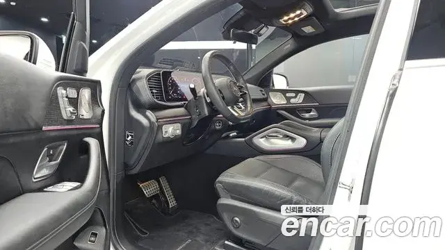 Mercedes-Benz GLE-Class 2024 — Şəkil 29/35