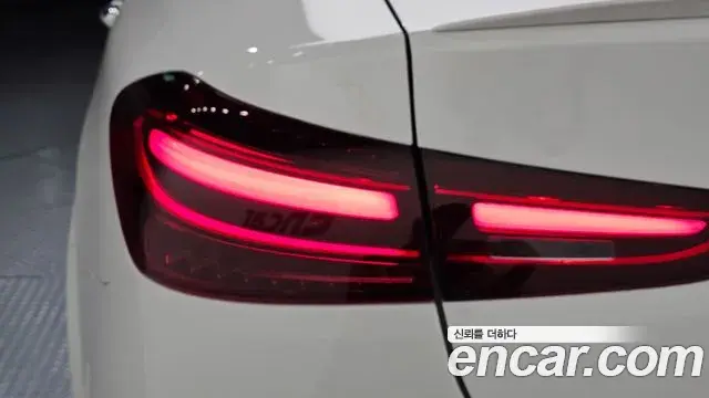Mercedes-Benz GLE-Class 2024 — Şəkil 3/35