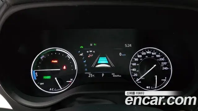Toyota Sienna 2023 — Photo 3/20