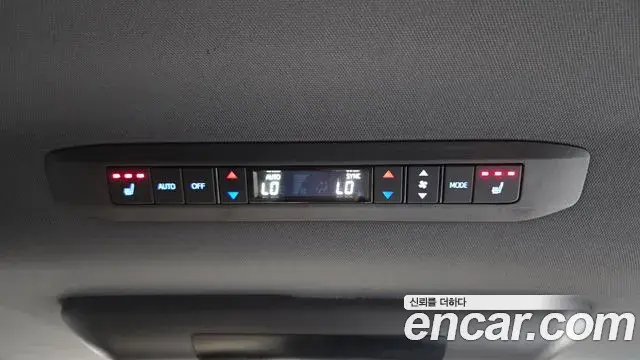 Toyota Sienna 2023 — Photo 20/20