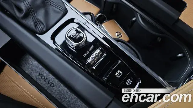 Volvo V60 Cross Country 2019 — Şəkil 16/35