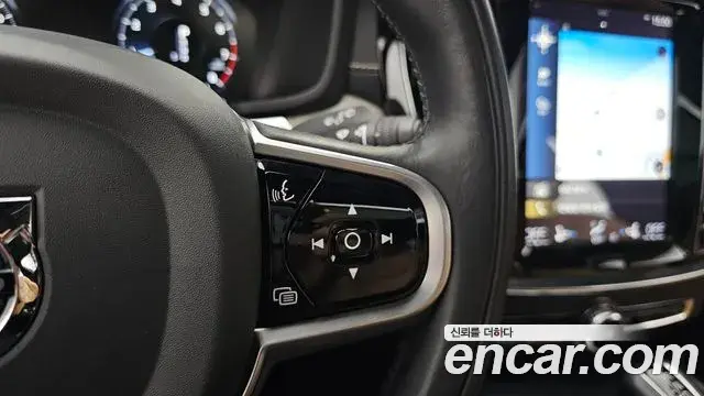 Volvo V60 Cross Country 2019 — Şəkil 3/35