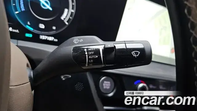 Kia K8 2021 — Photo 33/38