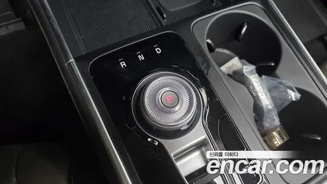 Kia Carnival 2025 — Фото 9/20