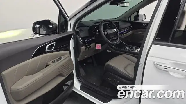 Kia Carnival 2025 — Фото 10/20
