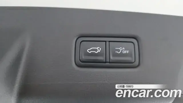 Kia Carnival 2025 — Фото 20/20
