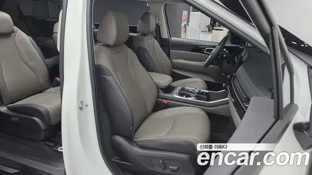 Kia Carnival 2025 — Şəkil 1/39