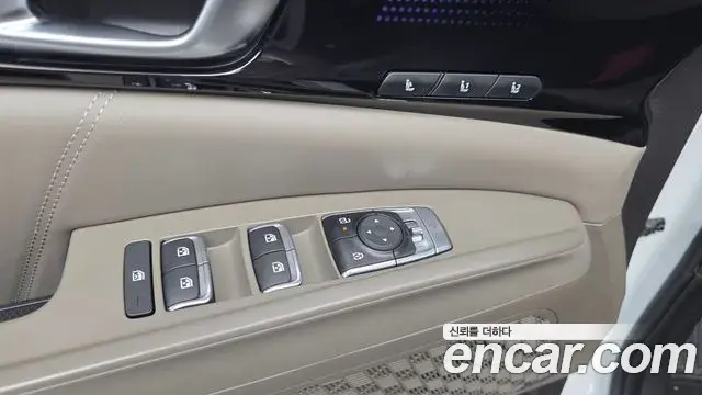 Kia Carnival 2025 — Şəkil 28/39
