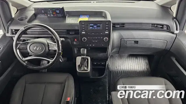 Hyundai Staria 2021 — Photo 7/20