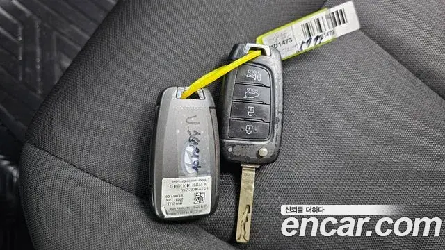 Hyundai Staria 2021 — Photo 19/20