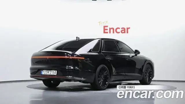 Hyundai Grandeur 2023 — Фото 2/20