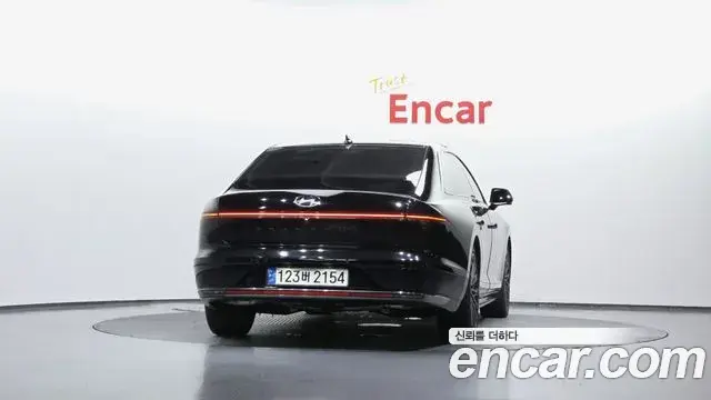Hyundai Grandeur 2023 — Фото 4/20