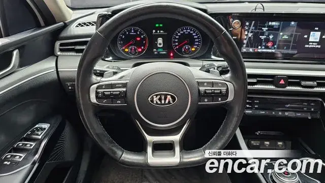Kia K5 2020 — Фото 13/20