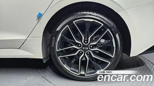 Kia K5 2020 — ფოტო 20/30