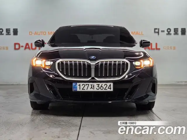 BMW 5 Series 2025 — Şəkil 12/20