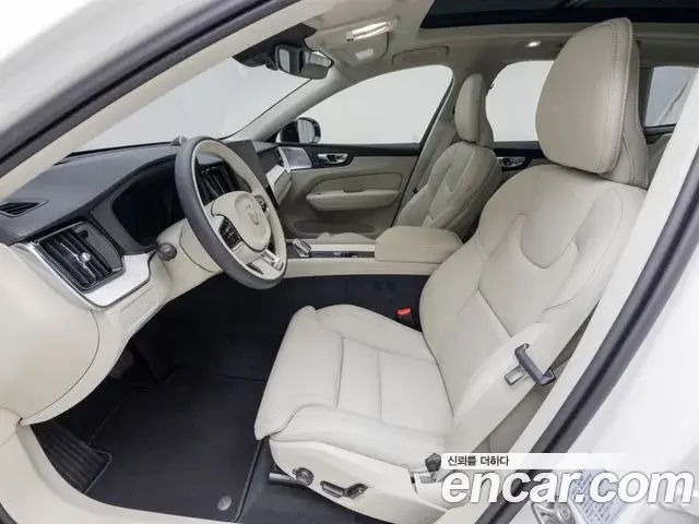 Volvo XC60 2026 — ფოტო 9/19