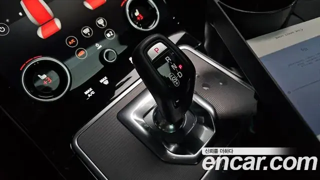 Land Rover Range Rover Evoque 2020 — Фото 9/20