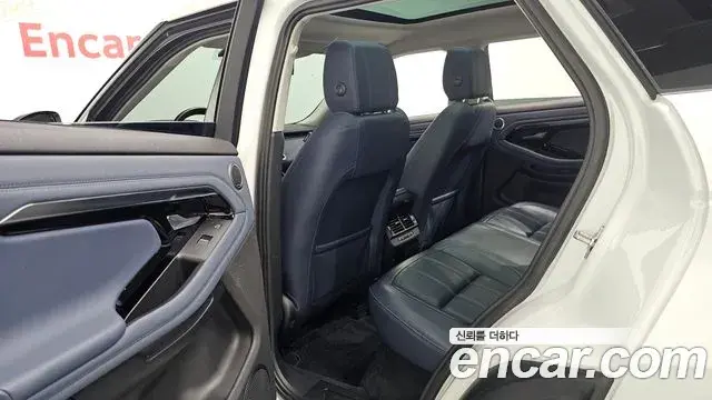 Land Rover Range Rover Evoque 2020 — Фото 18/20