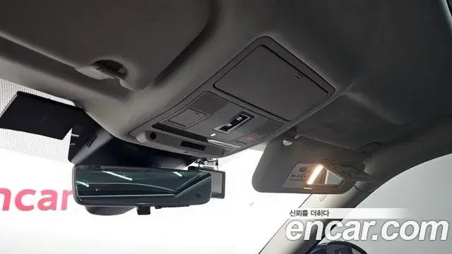 Land Rover Range Rover Evoque 2020 — Фото 19/20