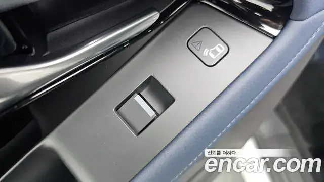 Land Rover Range Rover Evoque 2020 — Photo 12/33
