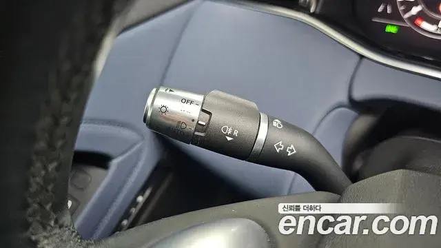 Land Rover Range Rover Evoque 2020 — Photo 32/33