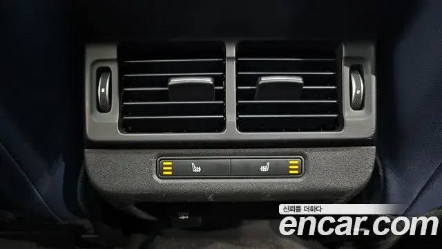 Land Rover Range Rover Evoque 2020 — Photo 18/33