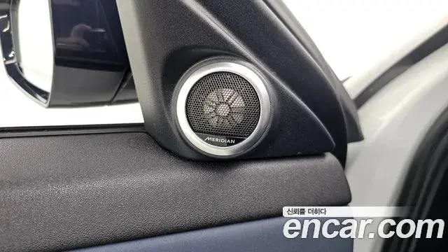 Land Rover Range Rover Evoque 2020 — Photo 1/33