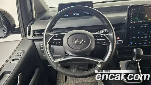 Hyundai Staria 2021 — Фото 12/20