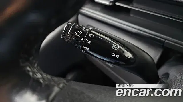 Hyundai Staria 2021 — Фото 17/20