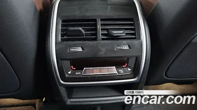 BMW X6 2025 — ფოტო 30/34