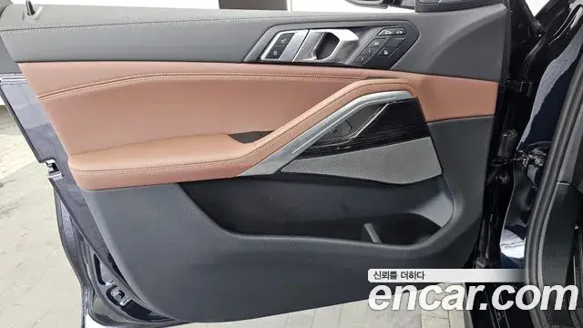 BMW X6 2025 — ფოტო 31/34