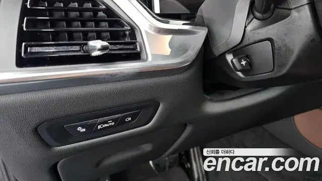 BMW X6 2025 — ფოტო 24/34