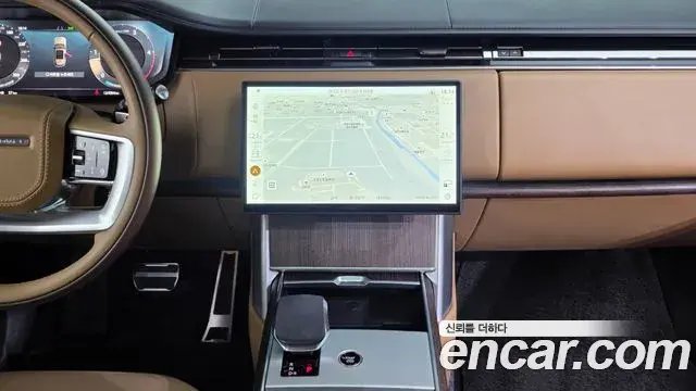 Land Rover Range Rover 2025 — Фото 14/20