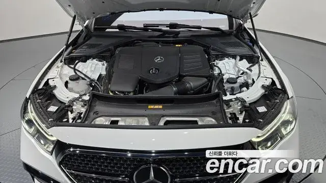 Mercedes-Benz E-Class 2026 — Фото 6/20