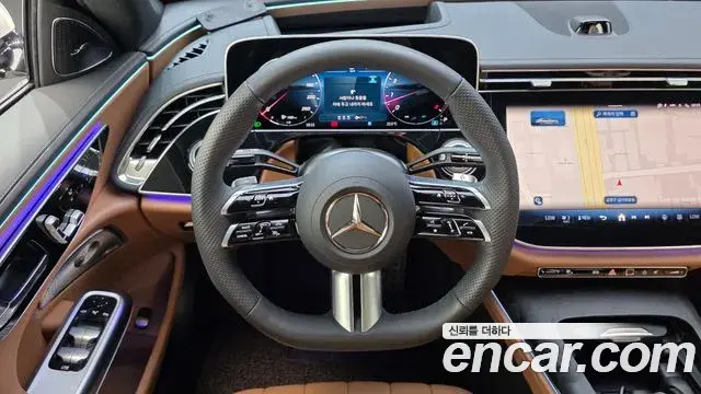 Mercedes-Benz E-Class 2026 — Фото 13/20