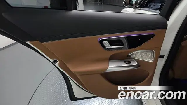 Mercedes-Benz E-Class 2026 — ფოტო 14/34
