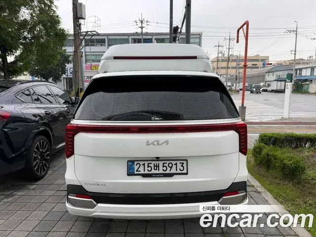 Kia Carnival 2025 — Şəkil 19/20