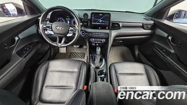 Hyundai Veloster 2020 — Фото 7/20