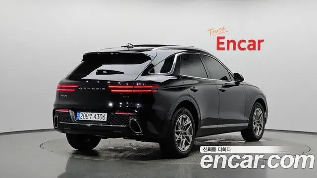 Genesis GV70 2023 — Şəkil 21/37