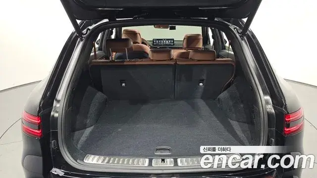Genesis GV70 2023 — Şəkil 31/37