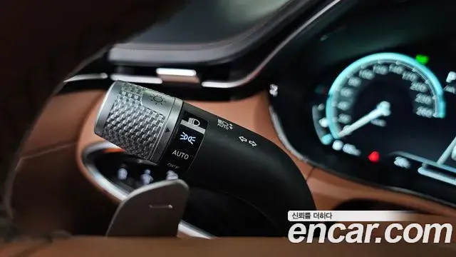 Genesis GV70 2023 — Şəkil 8/37