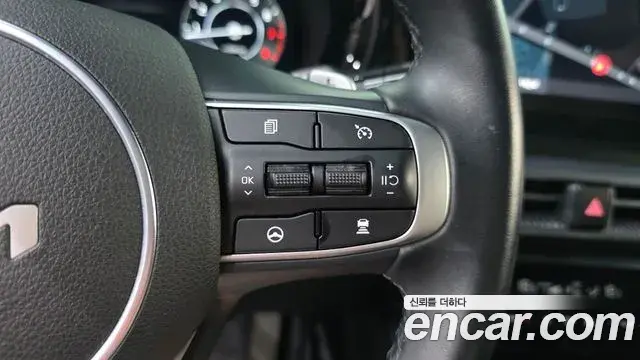 Kia K5 2023 — Photo 34/34