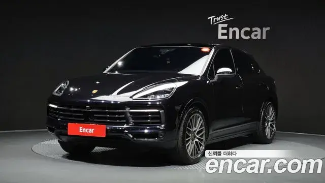 Porsche Cayenne 2022 — Photo 25/36