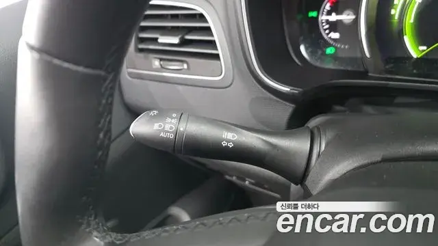Renault Samsung QM6 2023 — Фото 15/20