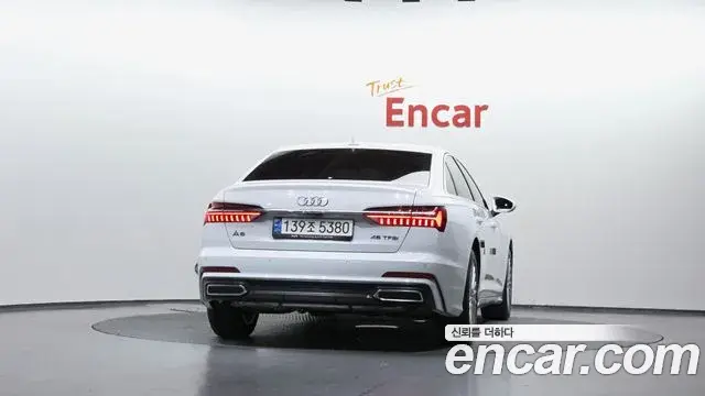 Audi A6 2021 — Фото 3/20