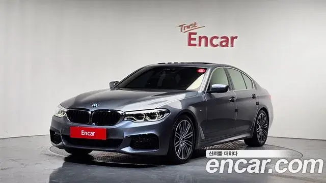 BMW 5 Series 2019 — Фото 1/20