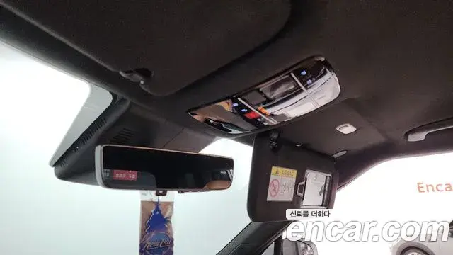 Hyundai Santa Fe 2024 — Şəkil 18/32