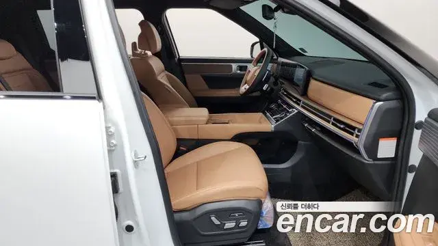 Hyundai Santa Fe 2024 — Şəkil 12/32
