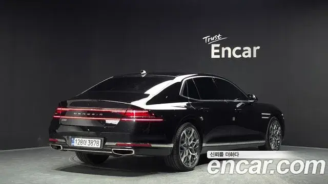 Genesis G90 2023 — Şəkil 13/39